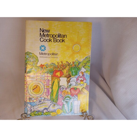 5/$25 1973 New Metropolitan Cook Book Recipes Paperback Life Insurance Company - Picture 2 of 5